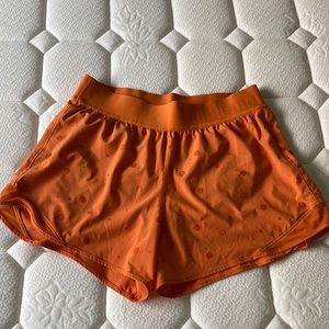 Lululemon Hotty Hot High Rise Shorts 4” inseam